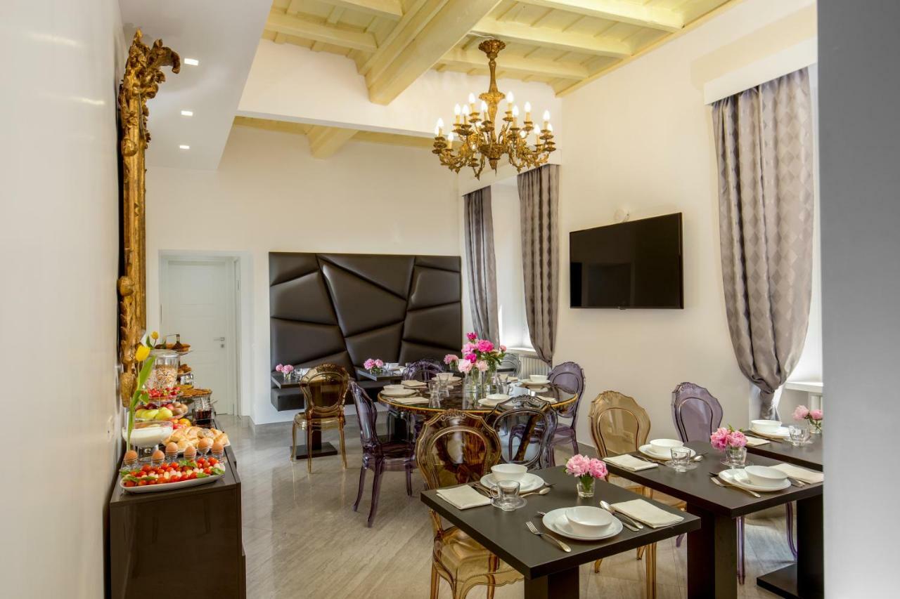 Gcf Luxury Suites, Pensionat 2*